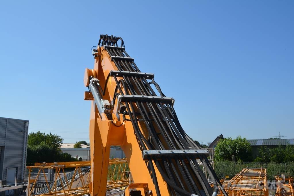 Liebherr LH 22 M 廢棄物/工業用操作車