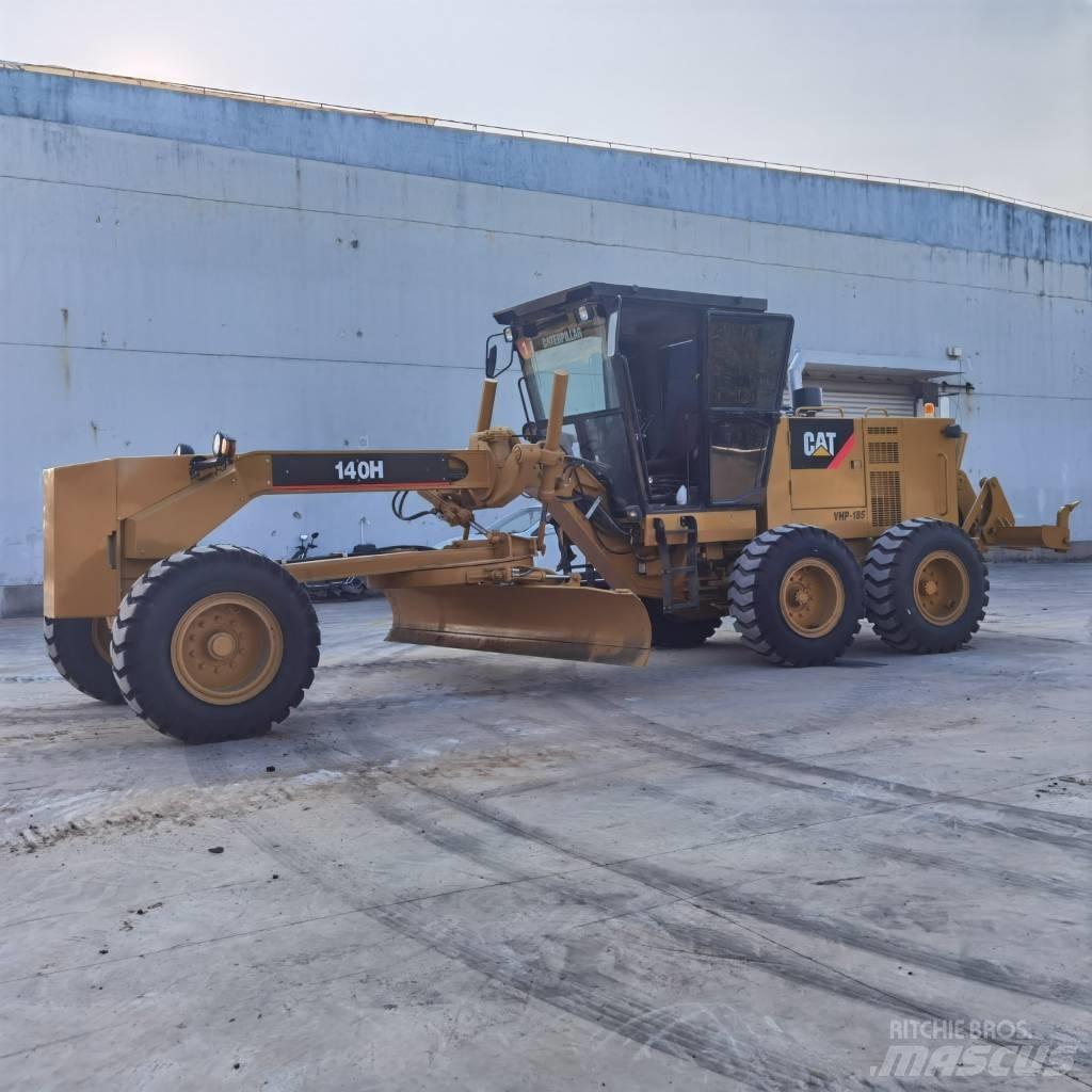 CAT 140 H 平土機