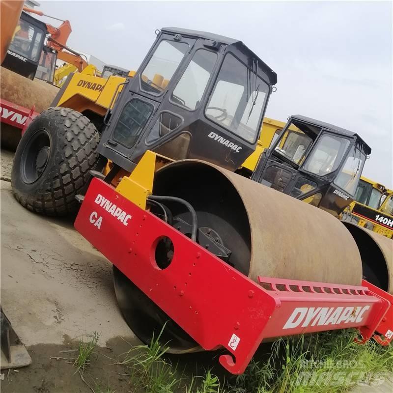 Dynapac CA 301 D 單輪滾壓機