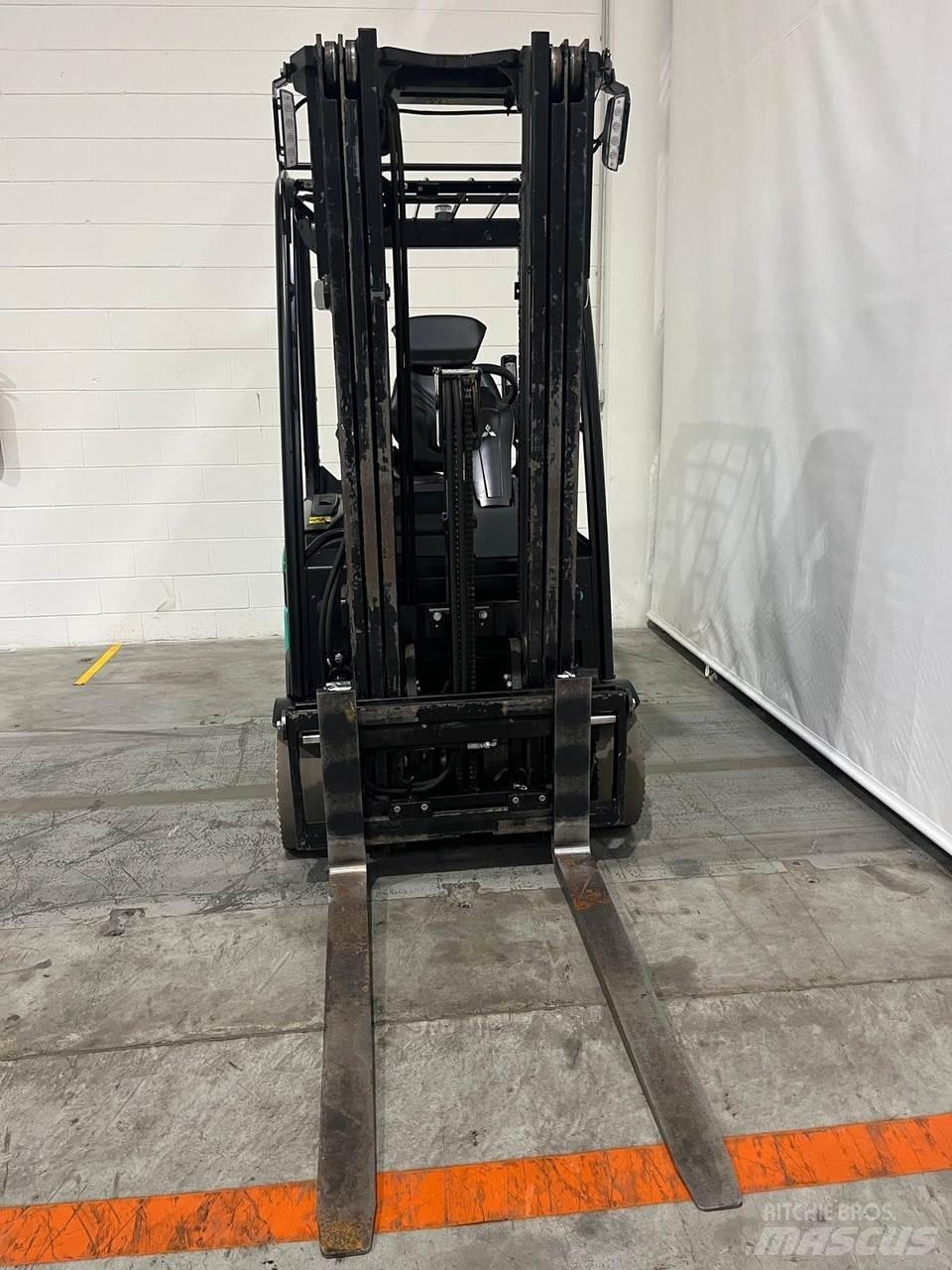 Mitsubishi FB16ACN 電動堆高機