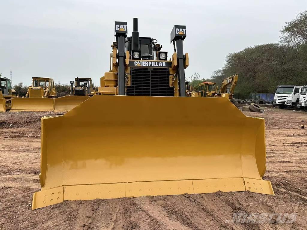 CAT D 8 R 履帶推土機