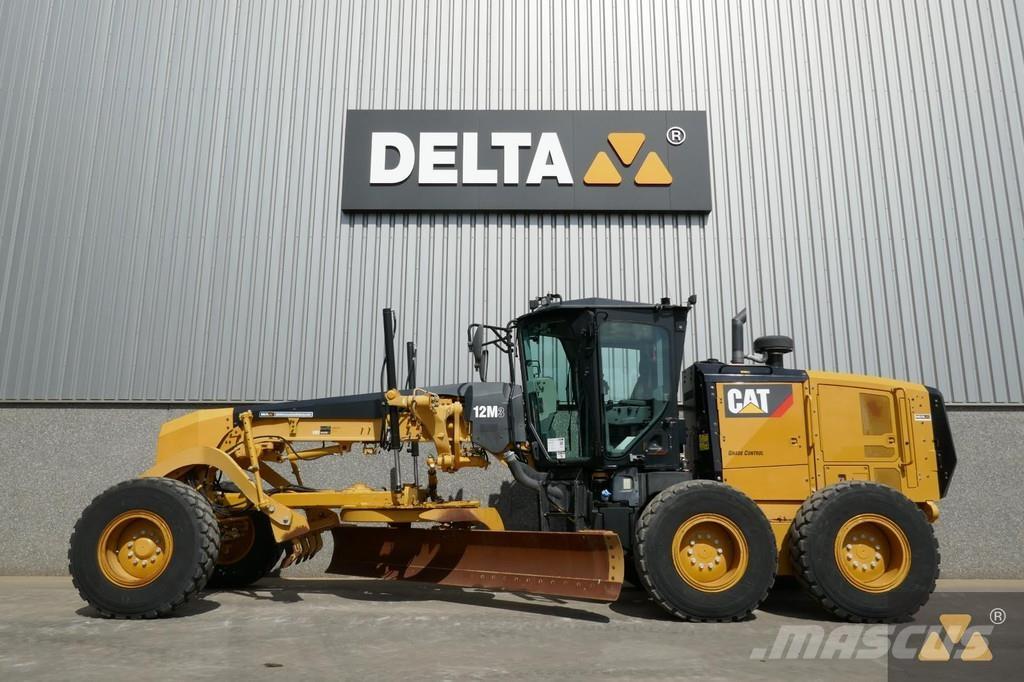 CAT 12M3 平土機