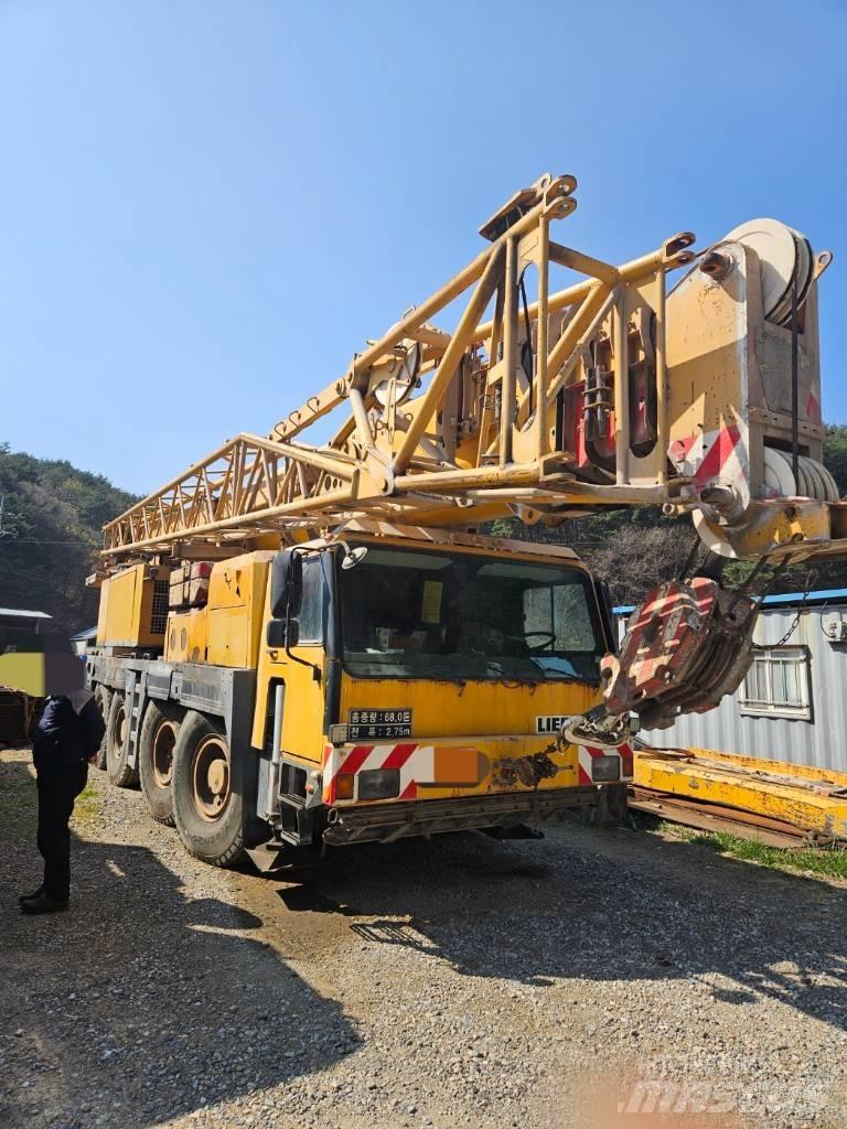 Liebherr LTM 1090-2 全路面起重機/吊車
