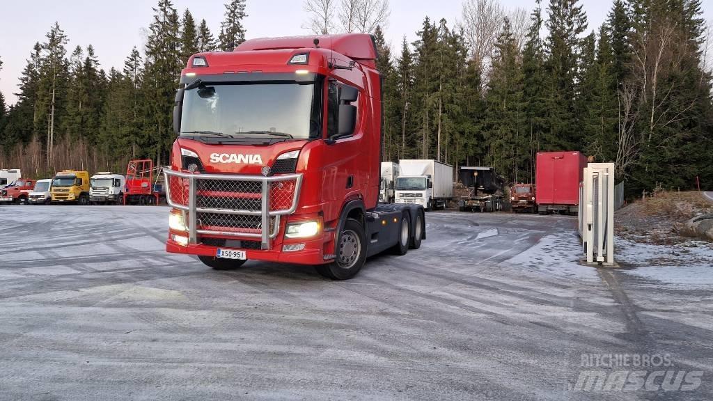 Scania HCT R560 6x4 曳引機組件