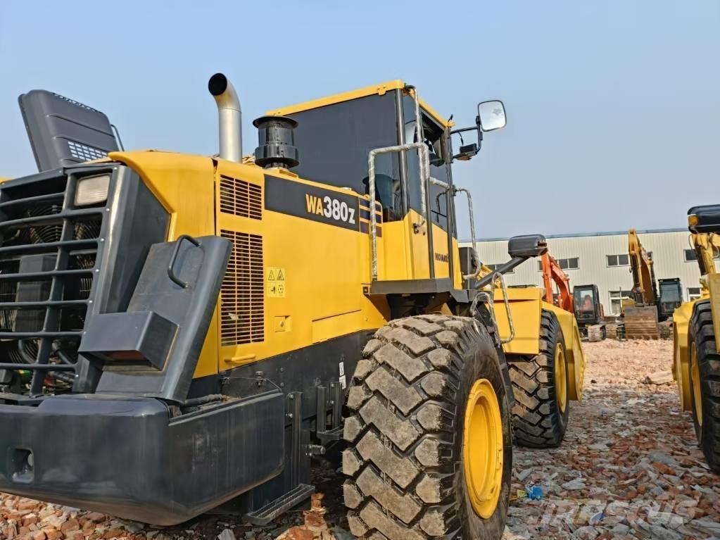 Komatsu WA 380-6 輪胎式裝載機