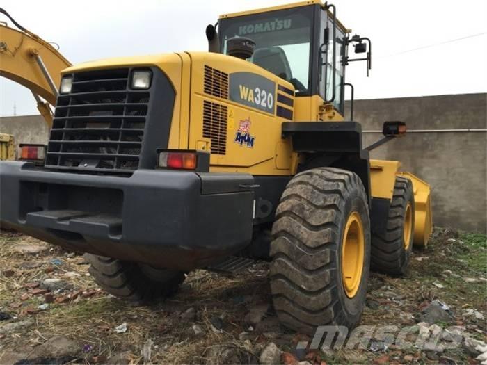 Komatsu WA 320-5 輪胎式裝載機