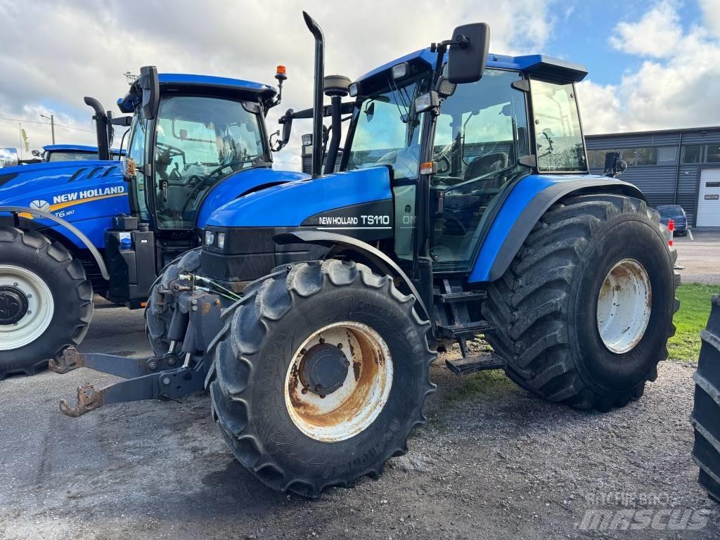 New Holland TS110 曳引機