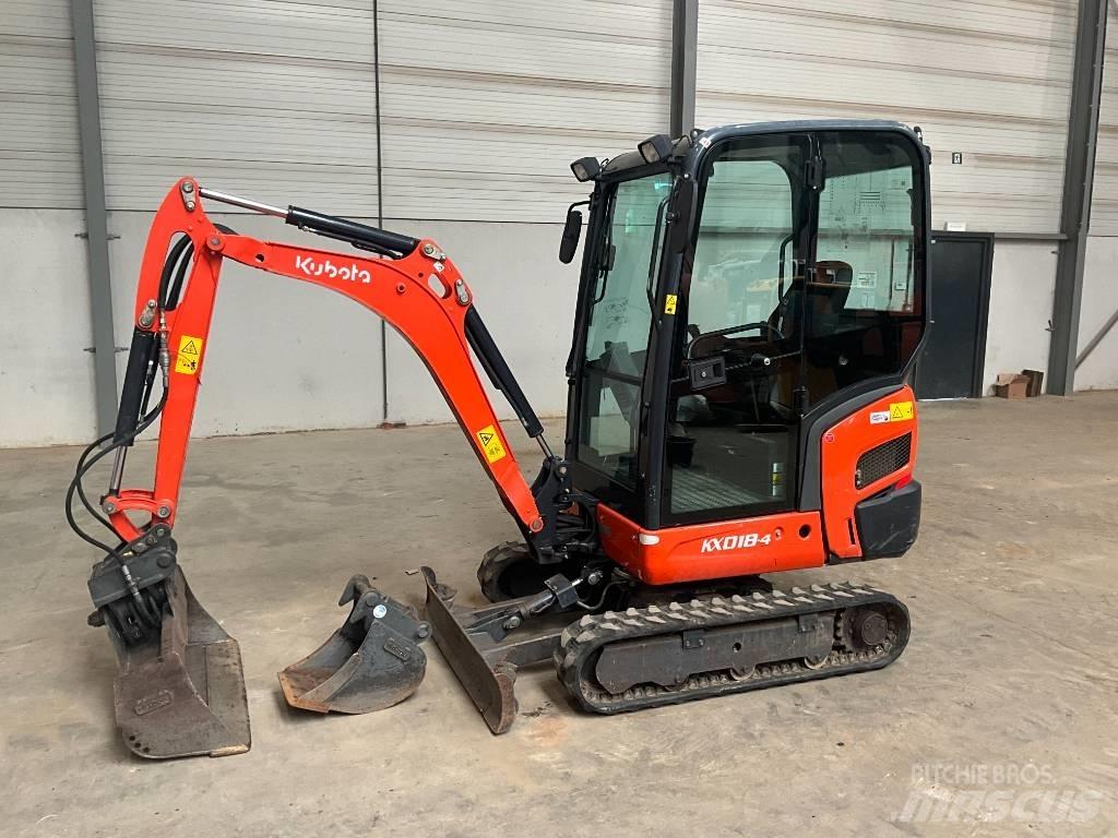 Kubota KX 018-4 小型挖土機/掘鑿機<7t(小型挖掘機)