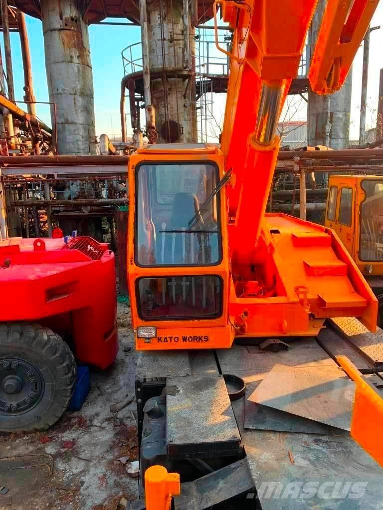 Kato NK 250 E 全路面起重機/吊車
