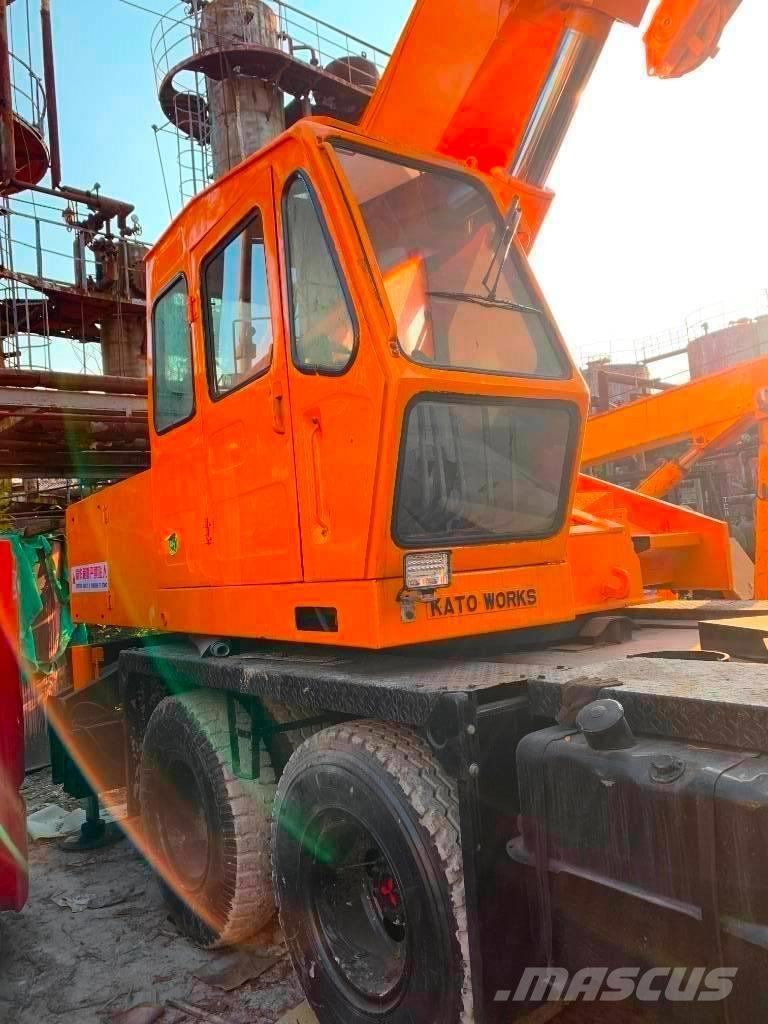 Kato NK 250 E 全路面起重機/吊車