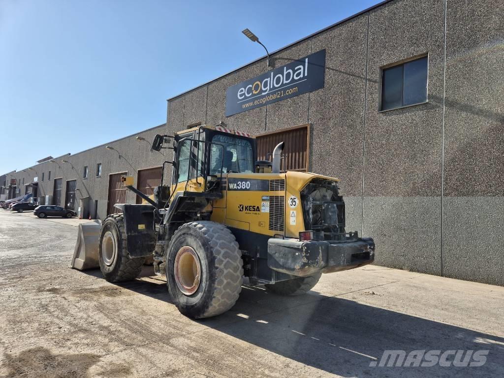 Komatsu WA 380-6 輪胎式裝載機