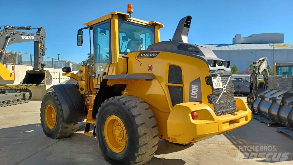 Volvo L 90 H 輪胎式裝載機
