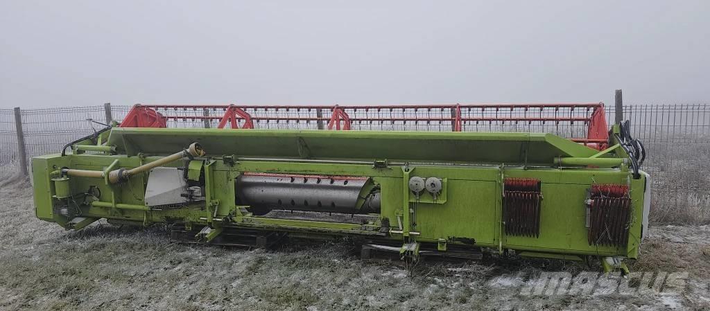 CLAAS Tucano 440 聯合收穫機