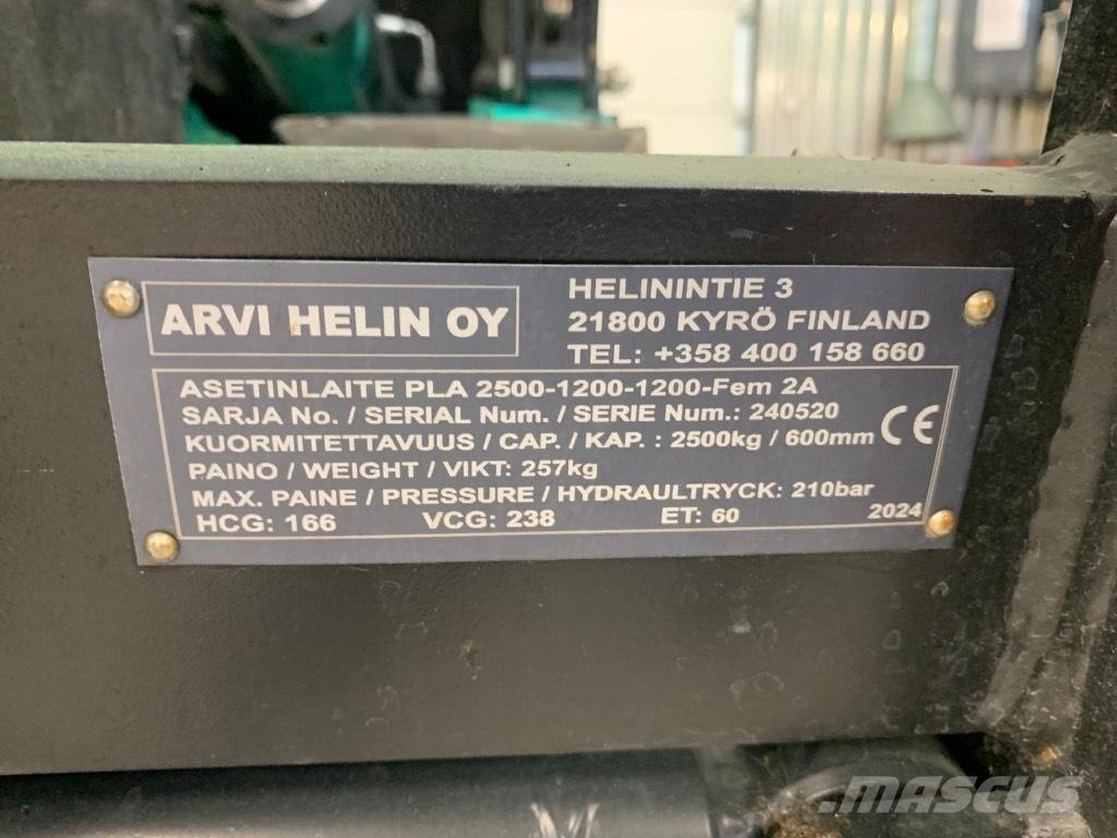 Mitsubishi FD 25 N2 柴油卡車