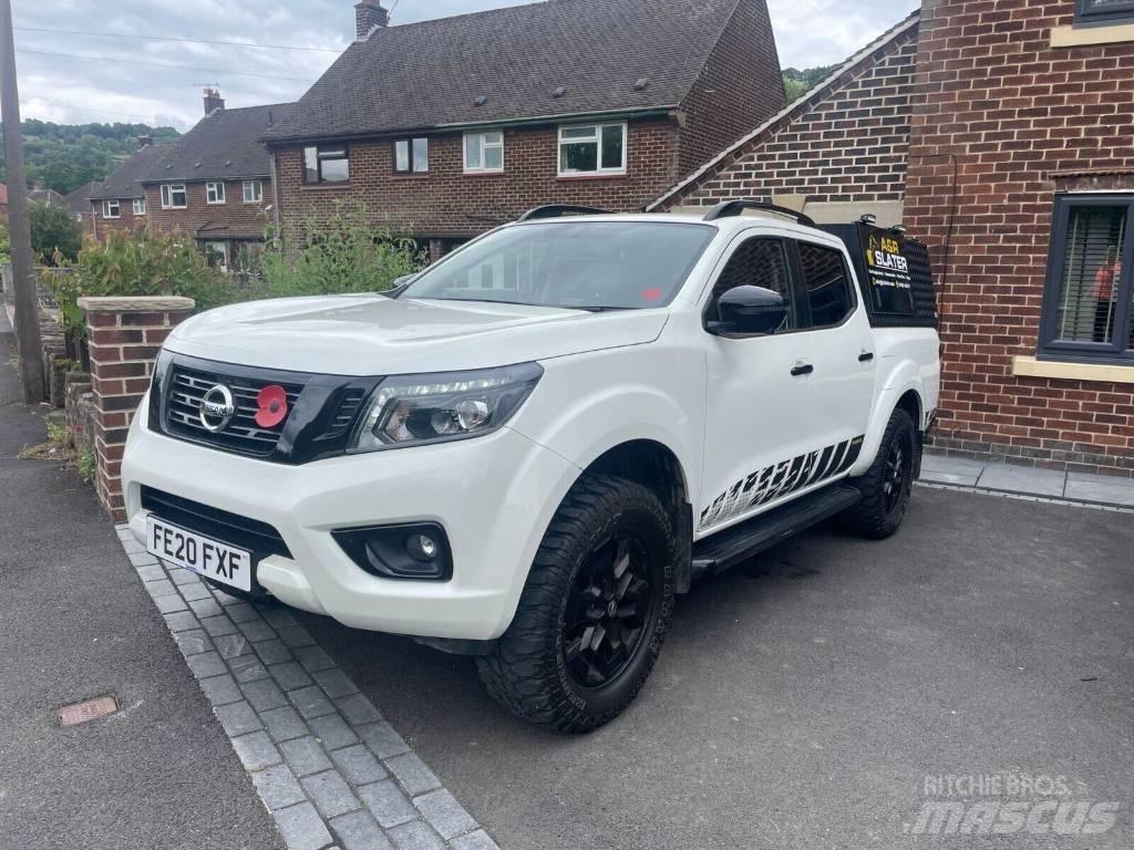 Nissan Navara 汽車
