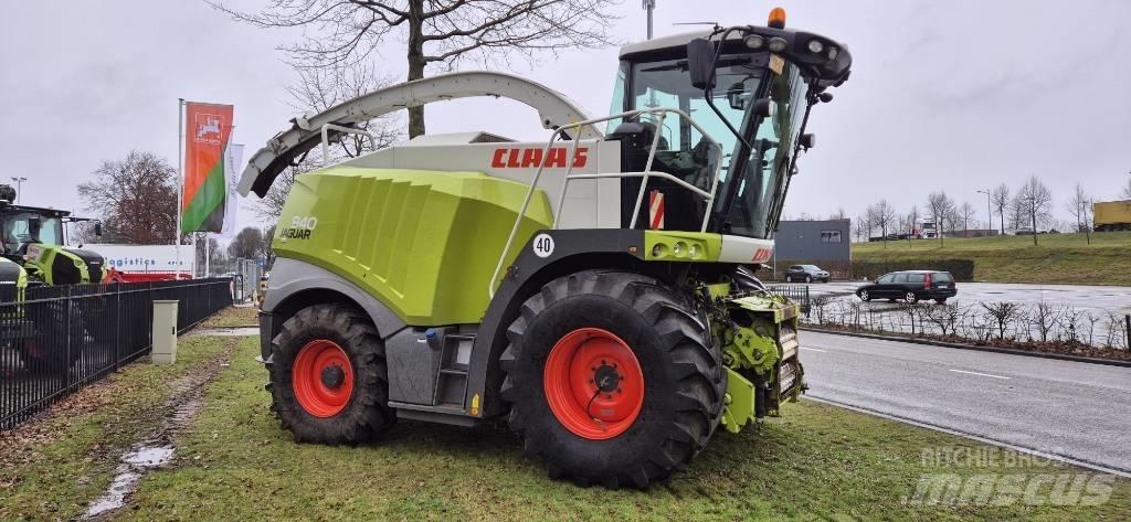 CLAAS Jaguar 940 自走式飼料採集機
