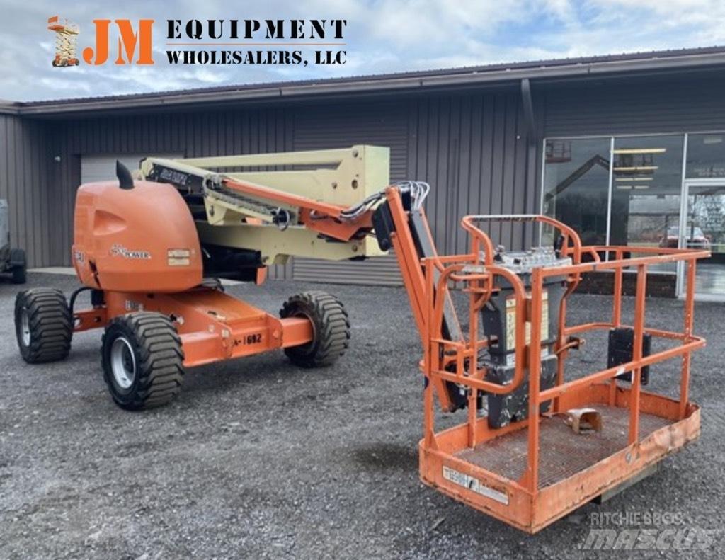 JLG 450 AJ 曲臂高空作業車