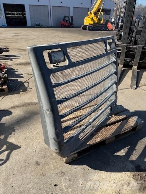 Doosan DL 400 OSŁONA 底盤和懸架