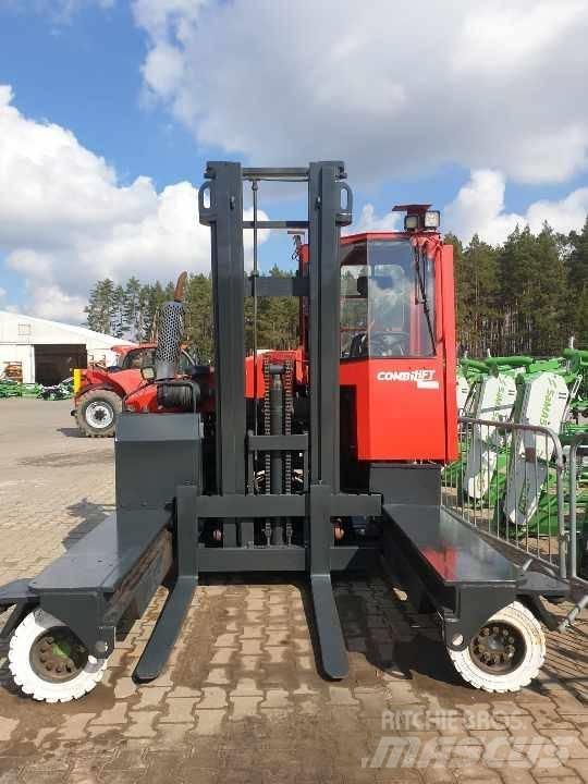 Combilift C 4500 鏟裝機