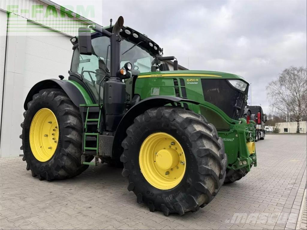 John Deere 6250 r 曳引機