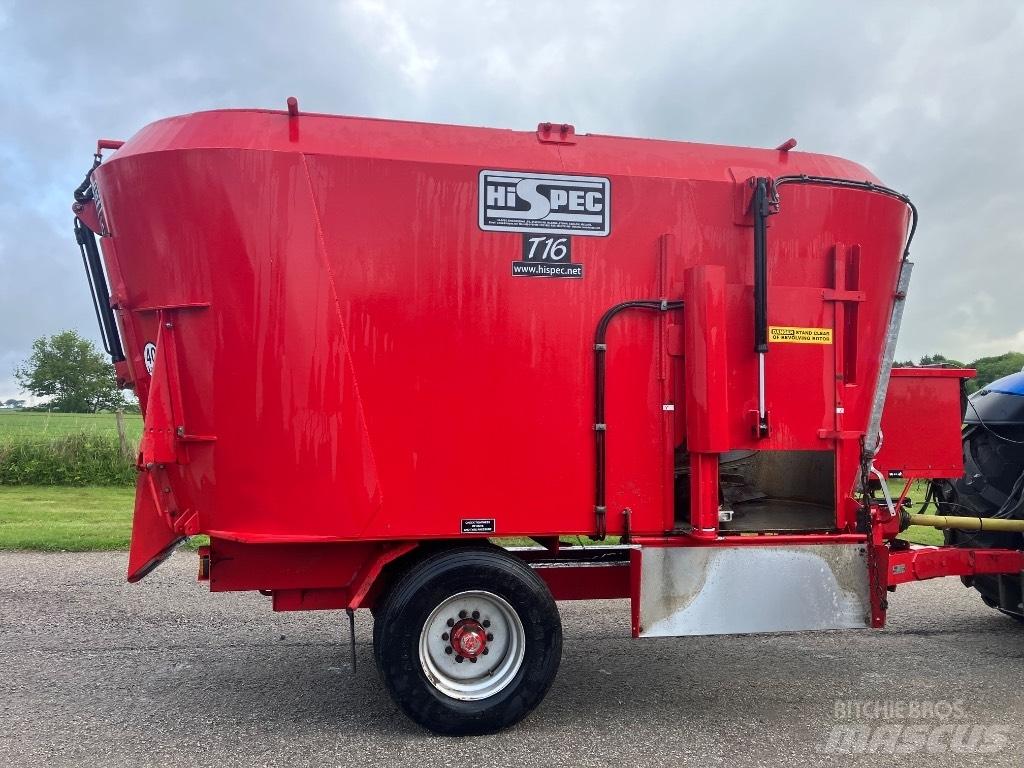 Hi-Spec T 16 混合餵料機