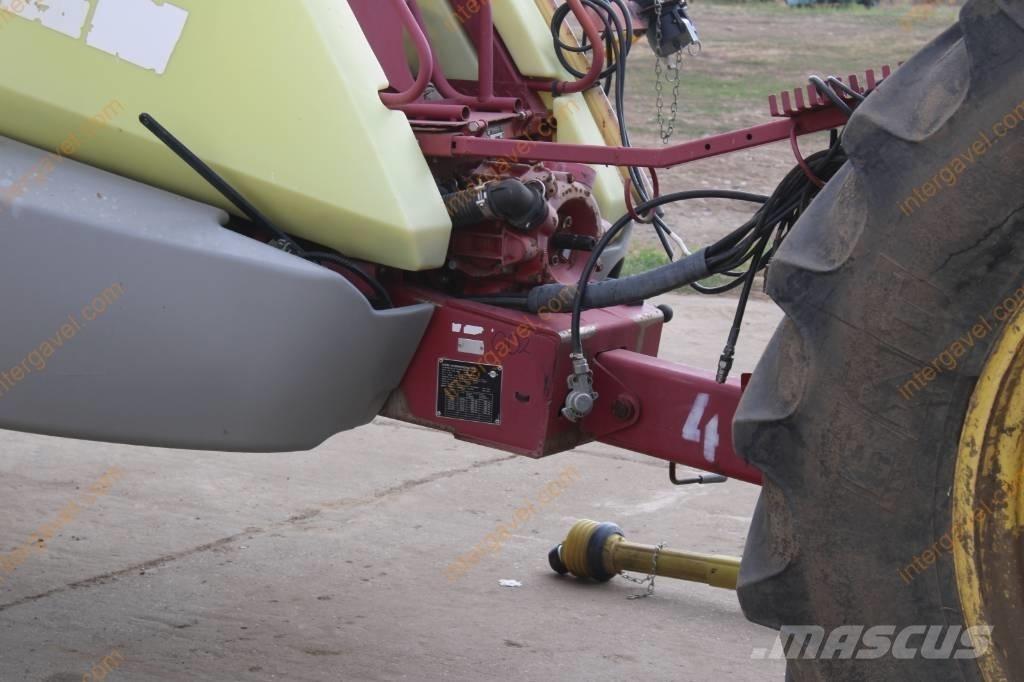 Hardi Commander 3200 牽引式噴霧機
