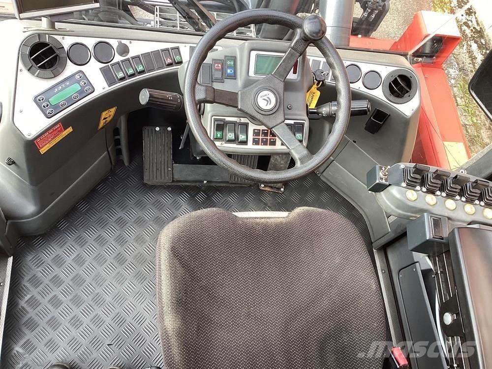 Kalmar DCE120-6 柴油卡車