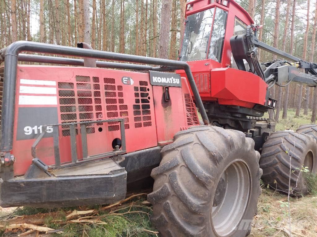 Komatsu 911.5 收穫機