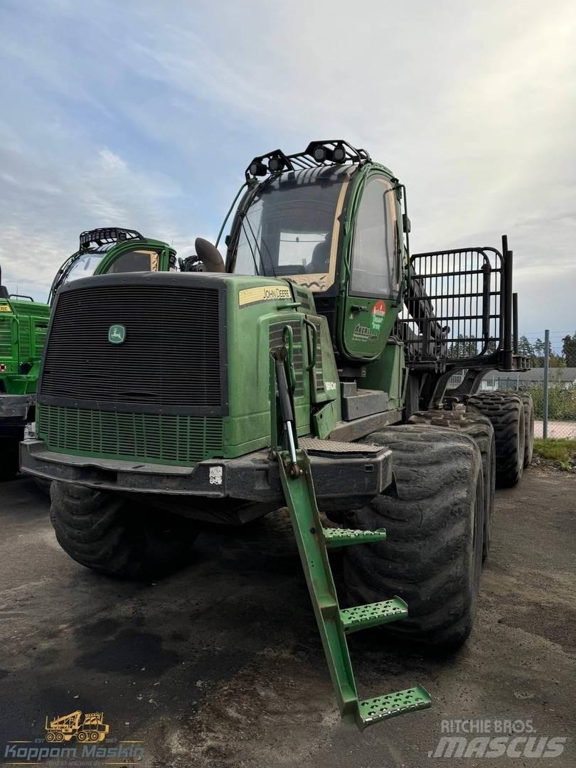 John Deere 1910E 集運機
