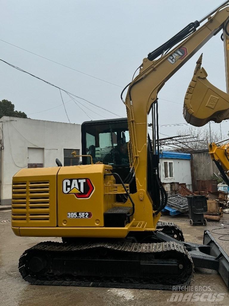 CAT 305.5 小型挖土機/掘鑿機<7t(小型挖掘機)