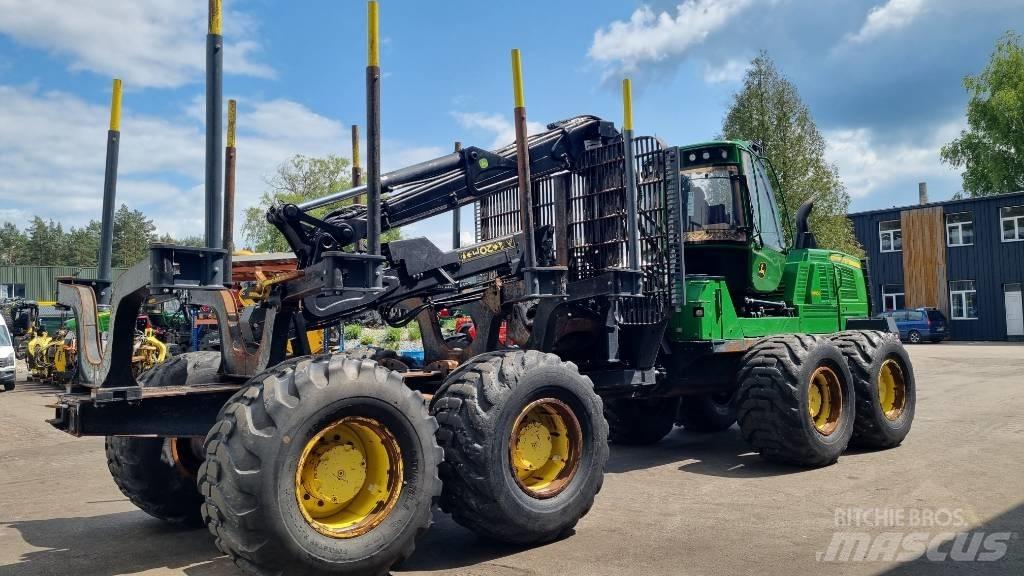 John Deere 1910 G 集運機