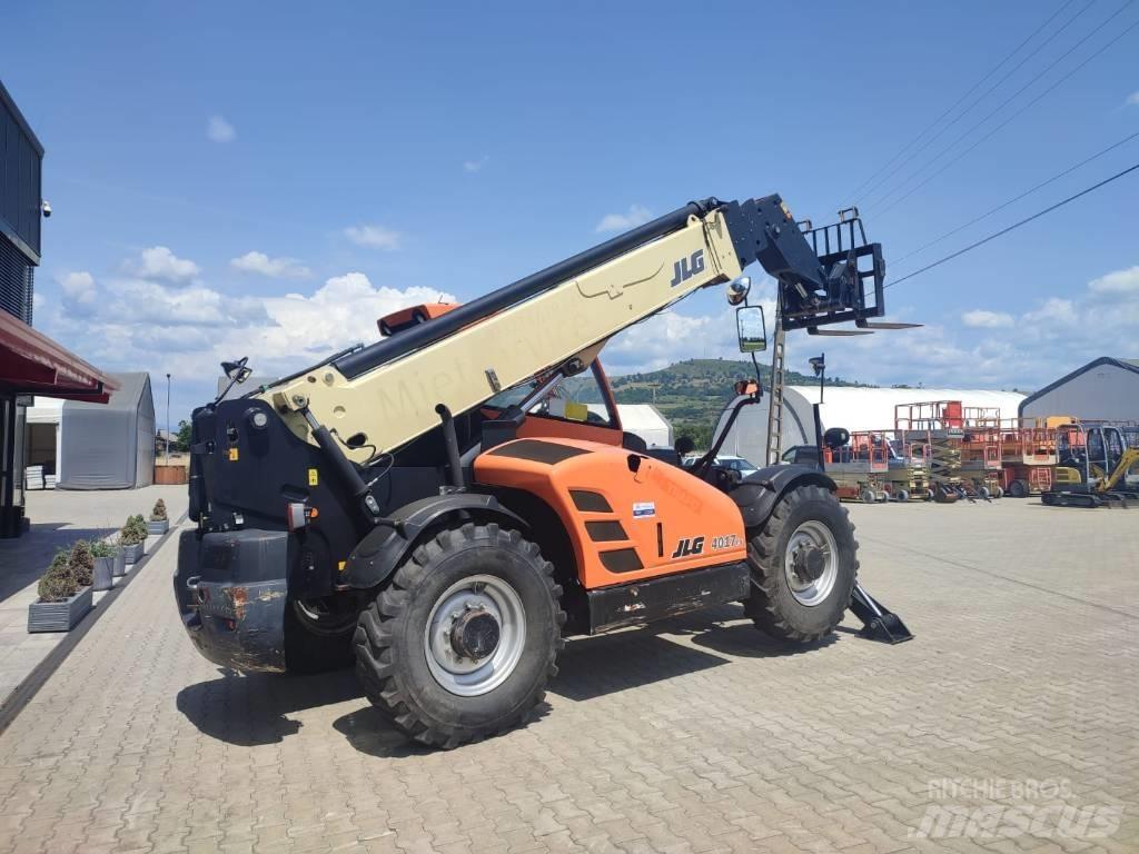 JLG 4017 伸縮臂操作車
