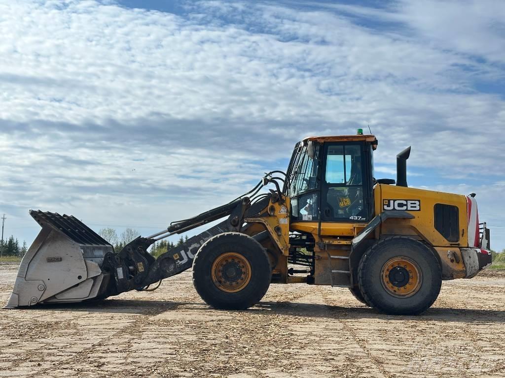 JCB 437 HT 輪胎式裝載機