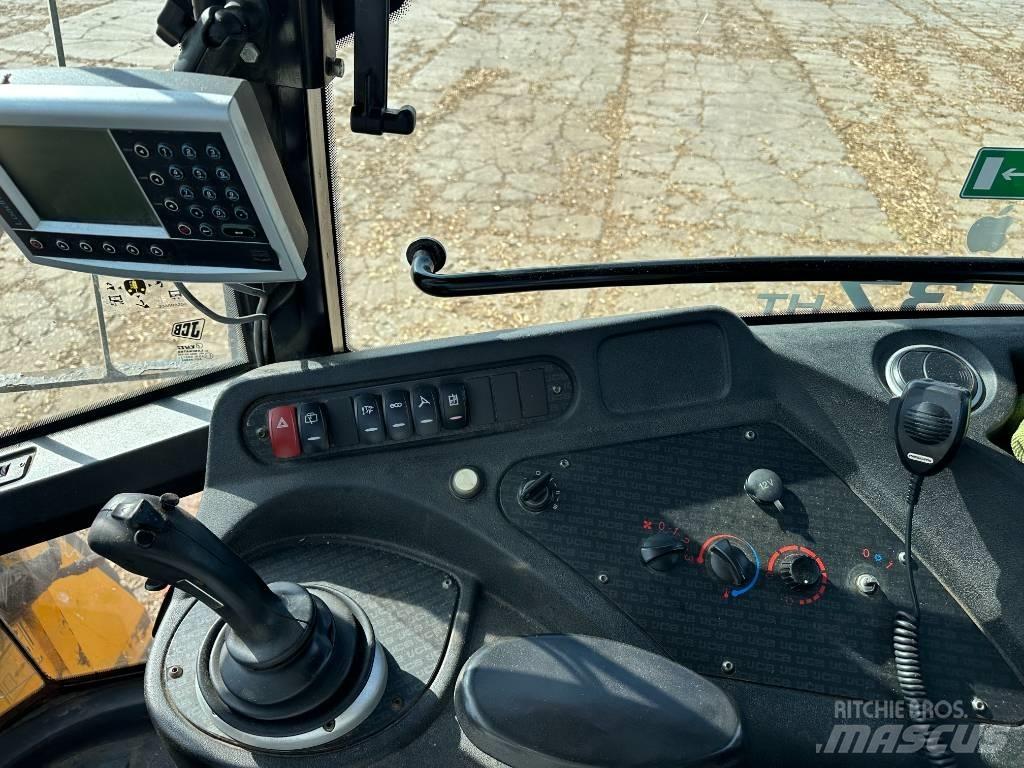 JCB 437 HT 輪胎式裝載機