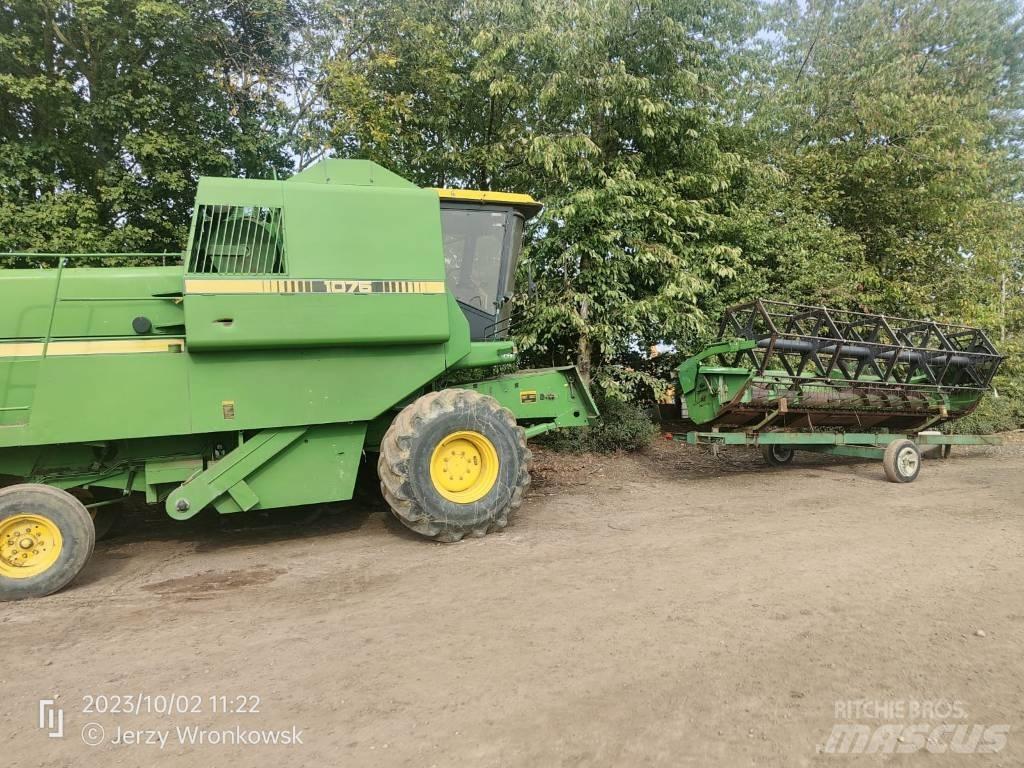 John Deere 1075 聯合收穫機