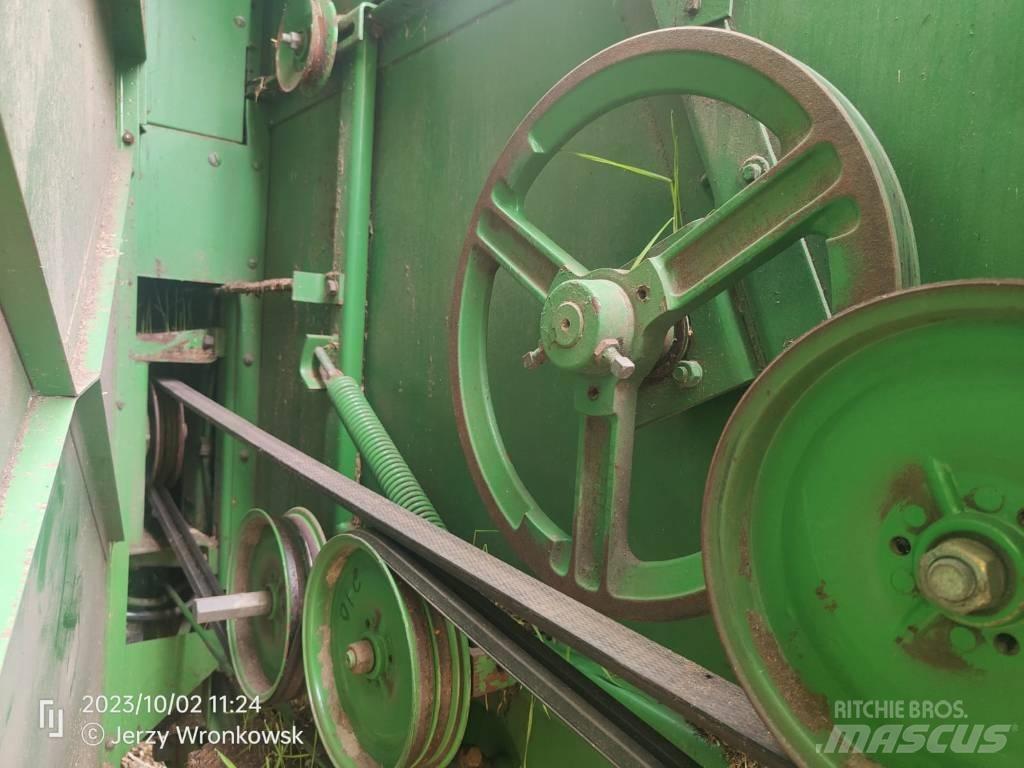 John Deere 1075 聯合收穫機