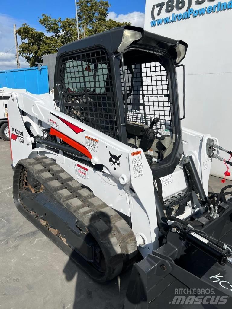 Bobcat T 550 滑移轉向裝載機