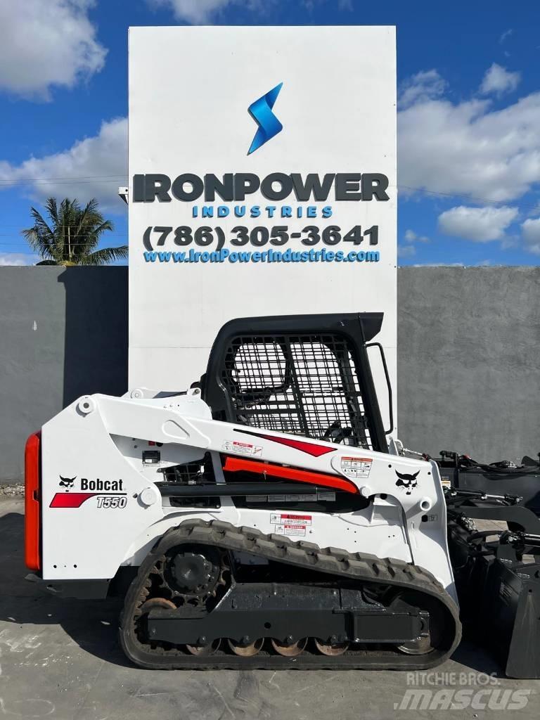 Bobcat T 550 滑移轉向裝載機
