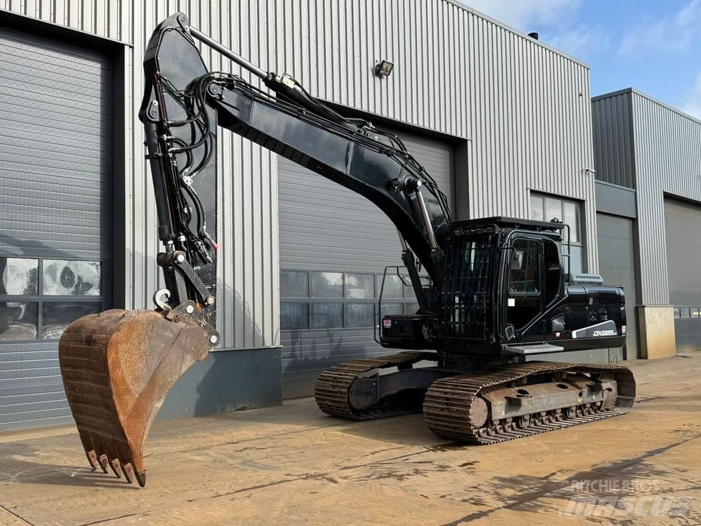 Doosan DX225LC-5 履帶式 挖土機/掘鑿機/挖掘機
