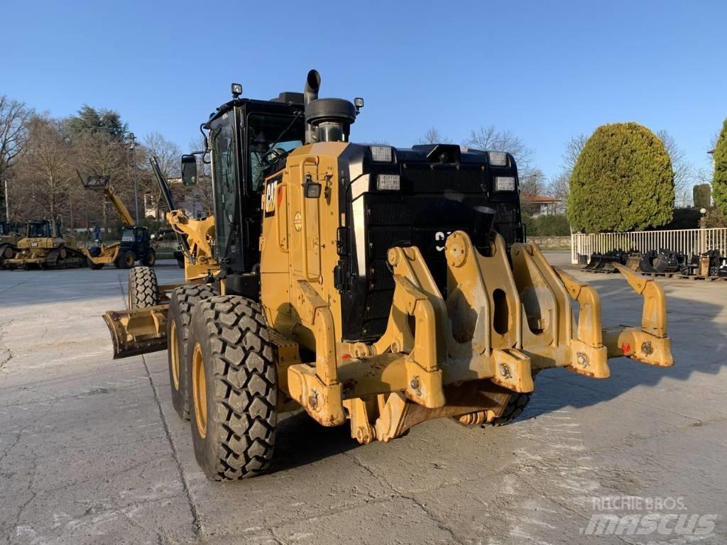 CAT 140 M 3 平土機