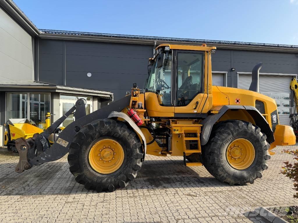 Volvo L60G Long Boom 輪胎式裝載機
