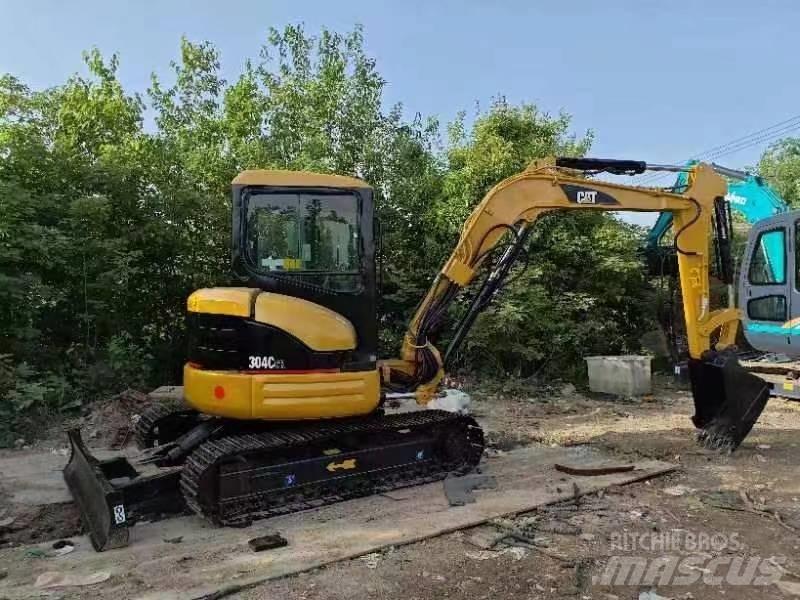 CAT 304 C CR 小型挖土機/掘鑿機<7t(小型挖掘機)