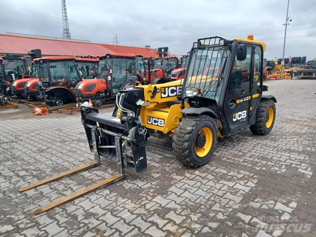 JCB 525-60 伸縮臂操作車