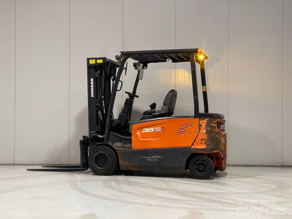 Doosan B35X-7 電動堆高機
