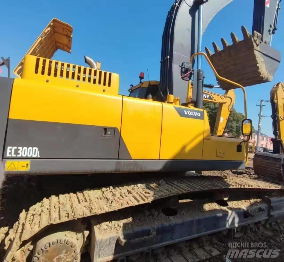 Volvo EC 300 D L 履帶式 挖土機/掘鑿機/挖掘機