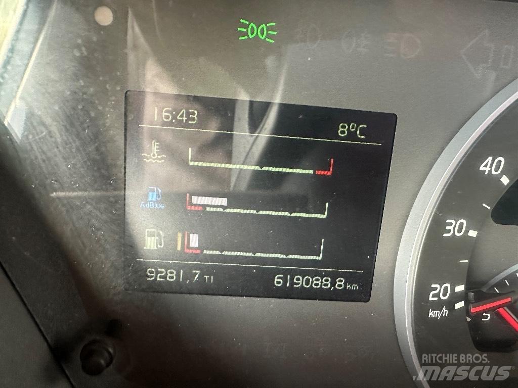 Volvo FH13 540 6x4 吊鉤式起重車