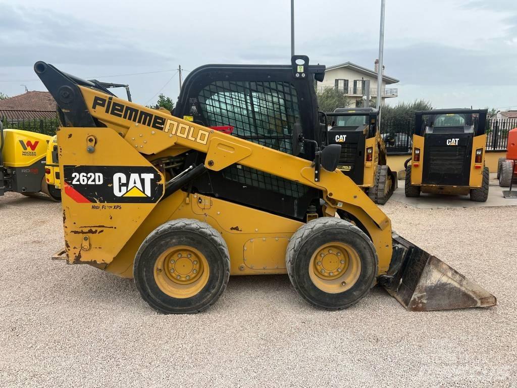 CAT 262 D 滑移轉向裝載機