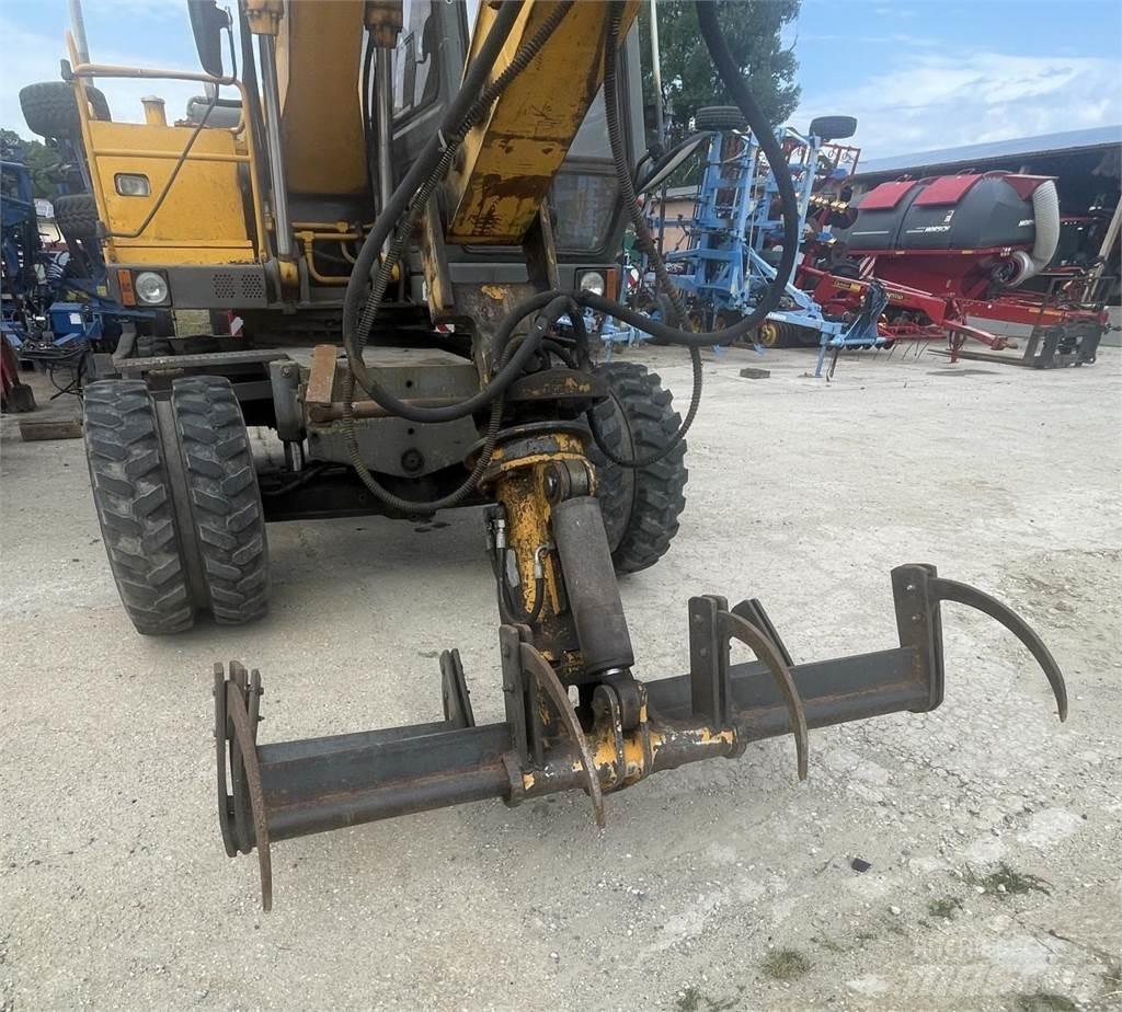JCB 130 W 旋轉式挖土機/掘鑿機/挖掘機