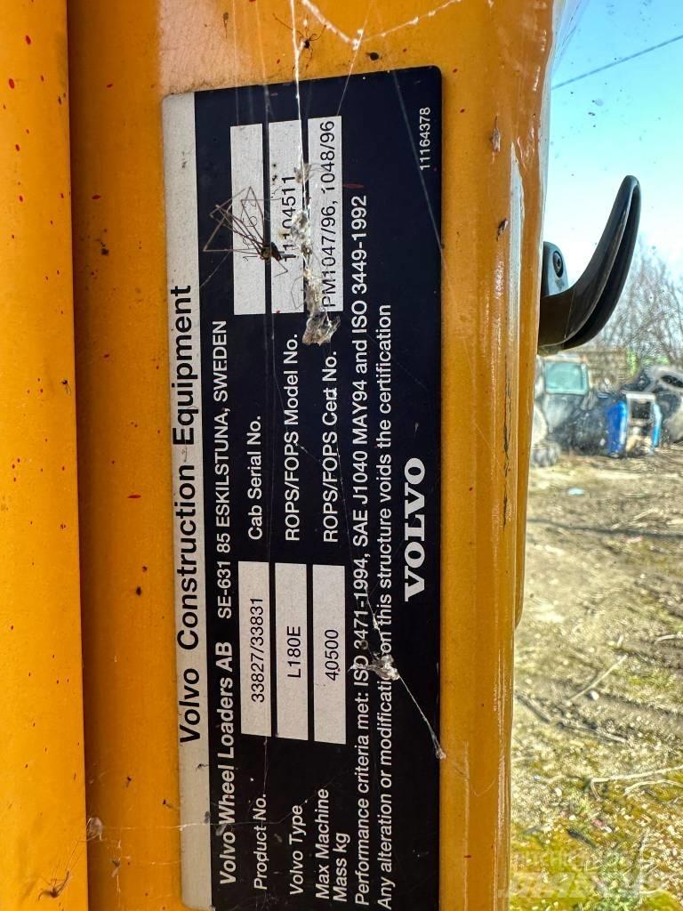 Volvo L 180 E CABIN 駕駛室與內部