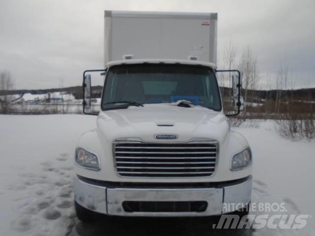 Freightliner M 106 貨箱式卡車